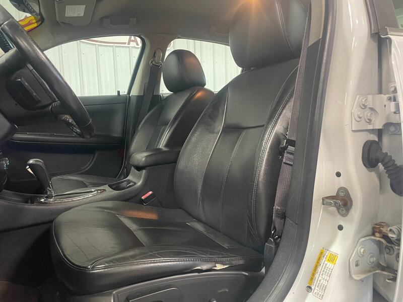 2013 Chevrolet Impala LTZ - Photo 14 - Saint Louis, MI 48880-9800