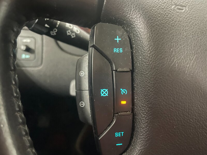 2013 Chevrolet Impala LTZ - Photo 11 - Saint Louis, MI 48880-9800