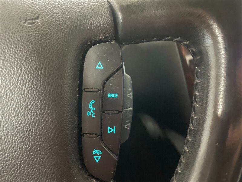2013 Chevrolet Impala LTZ - Photo 12 - Saint Louis, MI 48880-9800