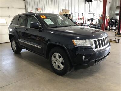 2012 Jeep Grand Cherokee Laredo   - Photo 5 - Saint Louis, MI 48880-9800