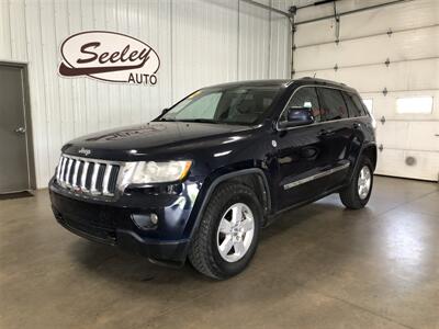 2012 Jeep Grand Cherokee Laredo   - Photo 2 - Saint Louis, MI 48880-9800