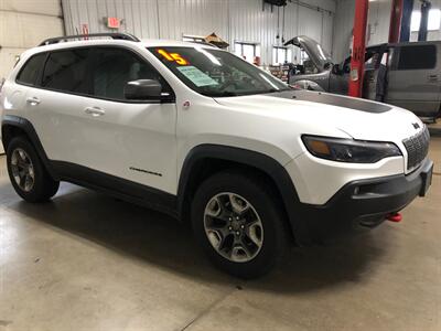 2019 Jeep Cherokee Trailhawk   - Photo 5 - Saint Louis, MI 48880-9800