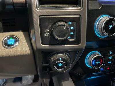 2019 Ford F-150 Limited   - Photo 11 - Saint Louis, MI 48880-9800