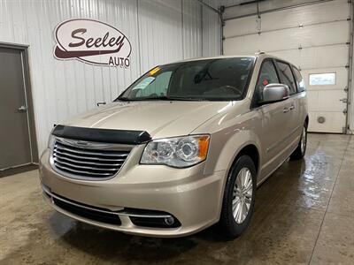 2014 Chrysler Town and Country Limited - Photo 2 - Saint Louis, MI 48880-9800