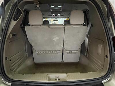 2014 Chrysler Town and Country Limited - Photo 27 - Saint Louis, MI 48880-9800