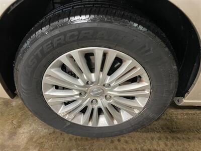 2014 Chrysler Town and Country Limited - Photo 25 - Saint Louis, MI 48880-9800