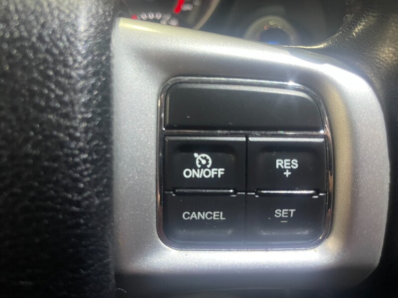 2018 Dodge Journey SXT - Photo 12 - Saint Louis, MI 48880-9800