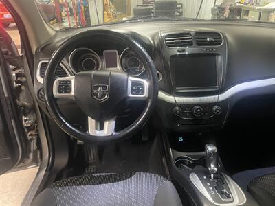 2018 Dodge Journey SXT - Photo 7 - Saint Louis, MI 48880-9800