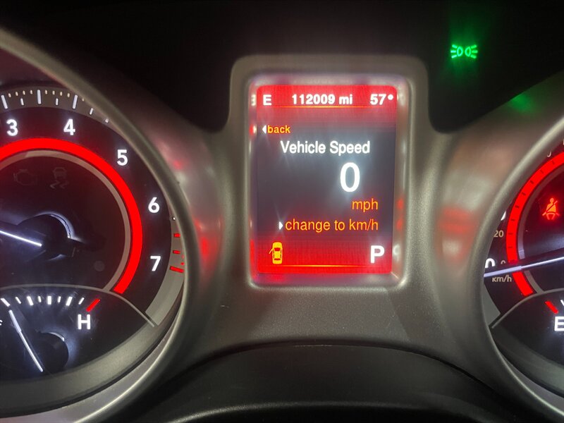 2018 Dodge Journey SXT - Photo 9 - Saint Louis, MI 48880-9800