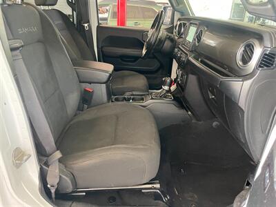 2019 Jeep Wrangler Unlimited Sahara - Photo 19 - Saint Louis, MI 48880-9800