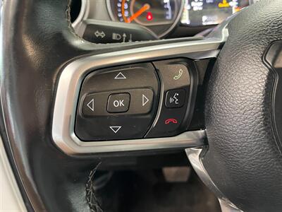 2019 Jeep Wrangler Unlimited Sahara - Photo 11 - Saint Louis, MI 48880-9800