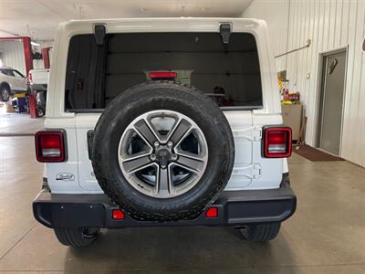2019 Jeep Wrangler Unlimited Sahara - Photo 7 - Saint Louis, MI 48880-9800