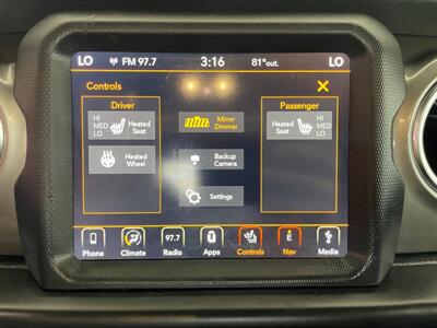 2019 Jeep Wrangler Unlimited Sahara - Photo 15 - Saint Louis, MI 48880-9800