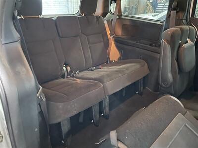 2017 Dodge Grand Caravan SE   - Photo 21 - Saint Louis, MI 48880-9800
