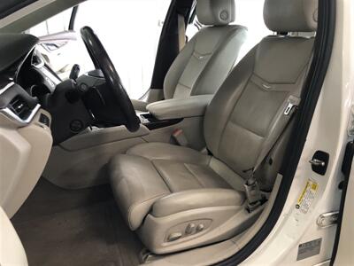 2014 Cadillac XTS Premium Collection   - Photo 17 - Saint Louis, MI 48880-9800