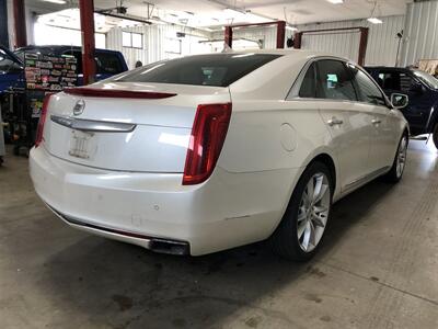 2014 Cadillac XTS Premium Collection   - Photo 6 - Saint Louis, MI 48880-9800