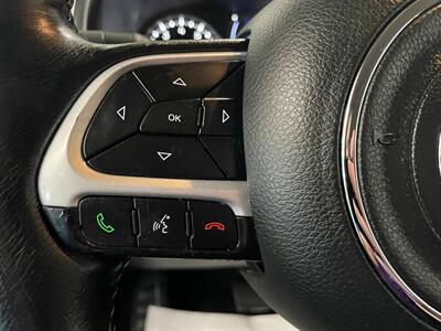 2020 Jeep Renegade Latitude   - Photo 10 - Saint Louis, MI 48880-9800