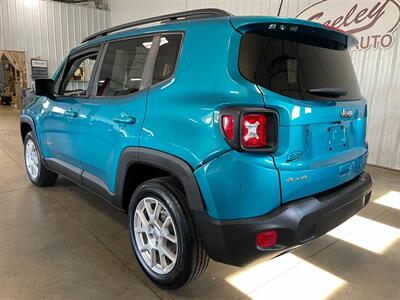 2020 Jeep Renegade Latitude   - Photo 2 - Saint Louis, MI 48880-9800