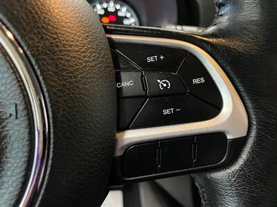 2020 Jeep Renegade Latitude   - Photo 11 - Saint Louis, MI 48880-9800
