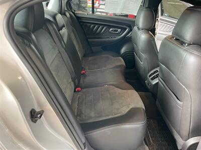2014 Ford Taurus SHO   - Photo 18 - Saint Louis, MI 48880-9800