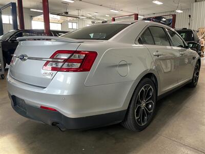 2014 Ford Taurus SHO   - Photo 7 - Saint Louis, MI 48880-9800