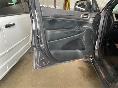 2015 Jeep Grand Cherokee Laredo   - Photo 21 - Saint Louis, MI 48880-9800