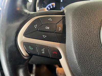 2015 Jeep Grand Cherokee Laredo   - Photo 11 - Saint Louis, MI 48880-9800