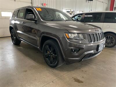 2015 Jeep Grand Cherokee Laredo   - Photo 4 - Saint Louis, MI 48880-9800