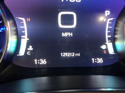 2017 Chrysler Pacifica Limited - Photo 8 - Saint Louis, MI 48880-9800