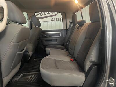 2013 RAM 1500 SLT - Photo 17 - Saint Louis, MI 48880-9800