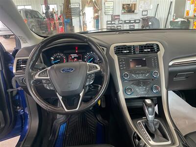2014 Ford Fusion SE - Photo 7 - Saint Louis, MI 48880-9800