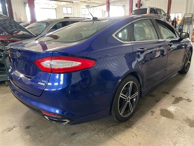 2014 Ford Fusion SE - Photo 6 - Saint Louis, MI 48880-9800