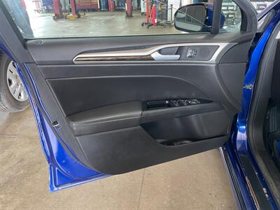 2014 Ford Fusion SE - Photo 19 - Saint Louis, MI 48880-9800