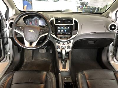 2019 Chevrolet Sonic Premier Auto   - Photo 7 - Saint Louis, MI 48880-9800