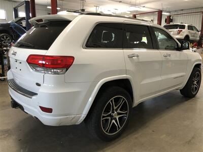 2014 Jeep Grand Cherokee Overland   - Photo 6 - Saint Louis, MI 48880-9800