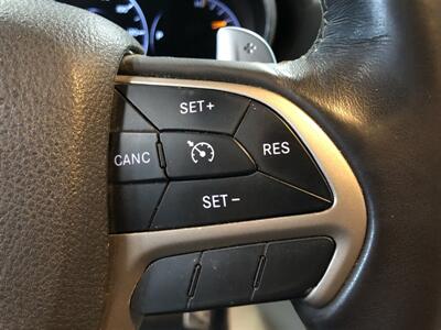 2014 Jeep Grand Cherokee Overland   - Photo 10 - Saint Louis, MI 48880-9800
