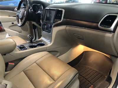 2014 Jeep Grand Cherokee Overland   - Photo 23 - Saint Louis, MI 48880-9800
