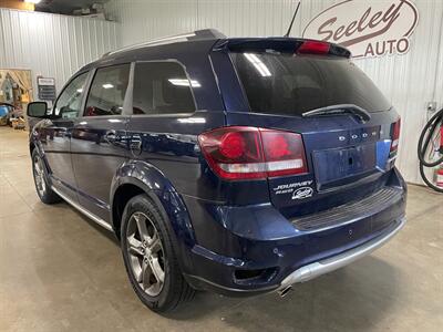 2017 Dodge Journey Crossroad - Photo 6 - Saint Louis, MI 48880-9800