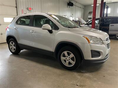 2016 Chevrolet Trax LS - Photo 5 - Saint Louis, MI 48880-9800