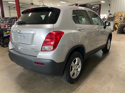 2016 Chevrolet Trax LS - Photo 6 - Saint Louis, MI 48880-9800