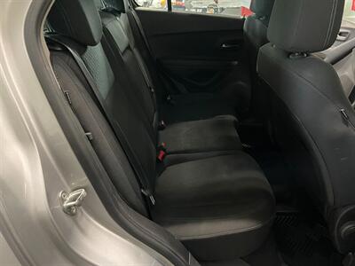 2016 Chevrolet Trax LS - Photo 16 - Saint Louis, MI 48880-9800