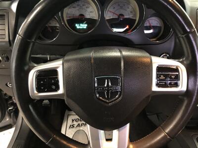 2014 Dodge Challenger SXT Plus   - Photo 11 - Saint Louis, MI 48880-9800