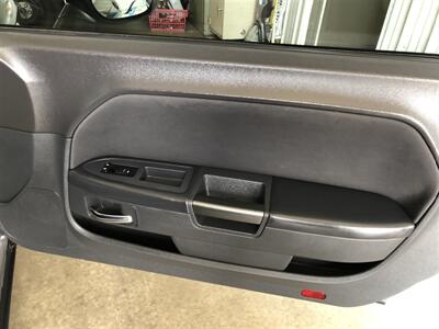 2014 Dodge Challenger SXT Plus   - Photo 22 - Saint Louis, MI 48880-9800