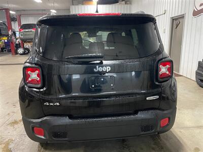2015 Jeep Renegade Latitude - Photo 22 - Saint Louis, MI 48880-9800
