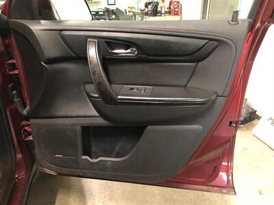 2016 Chevrolet Traverse LTZ - Photo 23 - Saint Louis, MI 48880-9800