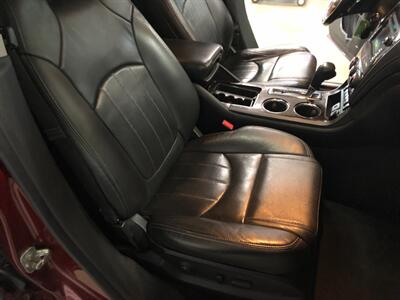 2016 Chevrolet Traverse LTZ - Photo 19 - Saint Louis, MI 48880-9800