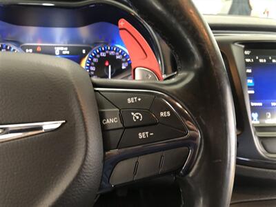 2016 Chrysler 200 S   - Photo 11 - Saint Louis, MI 48880-9800