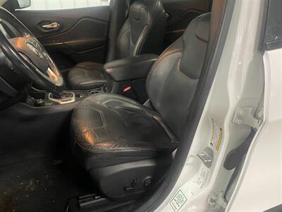 2014 Jeep Cherokee Trailhawk   - Photo 17 - Saint Louis, MI 48880-9800