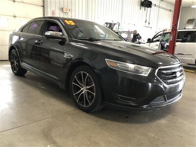 2015 Ford Taurus Limited   - Photo 5 - Saint Louis, MI 48880-9800