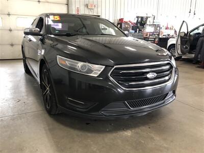 2015 Ford Taurus Limited   - Photo 4 - Saint Louis, MI 48880-9800